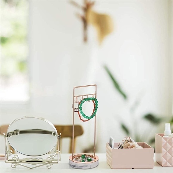 ⭐️8 Hook Rose Gold Jewellery Hanger with Marble Finish Base⭐️ - Picture 4 of 8